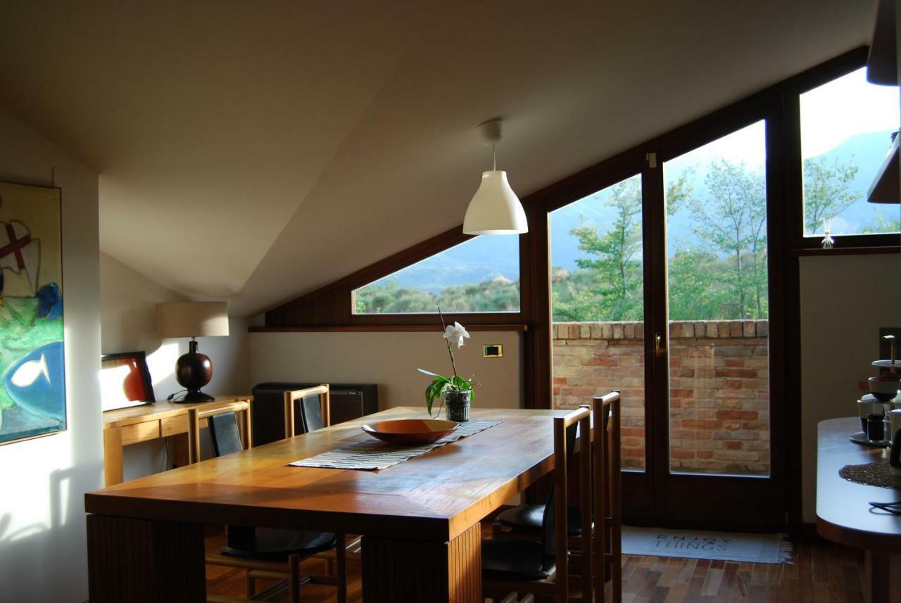 Luci Sui Monti Bed and Breakfast Sarnano Exteriör bild
